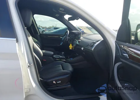 2022 BMW X3 Sdrive30I z USA, uszkodzony, nr VIN 5UX43DP01N9J26049